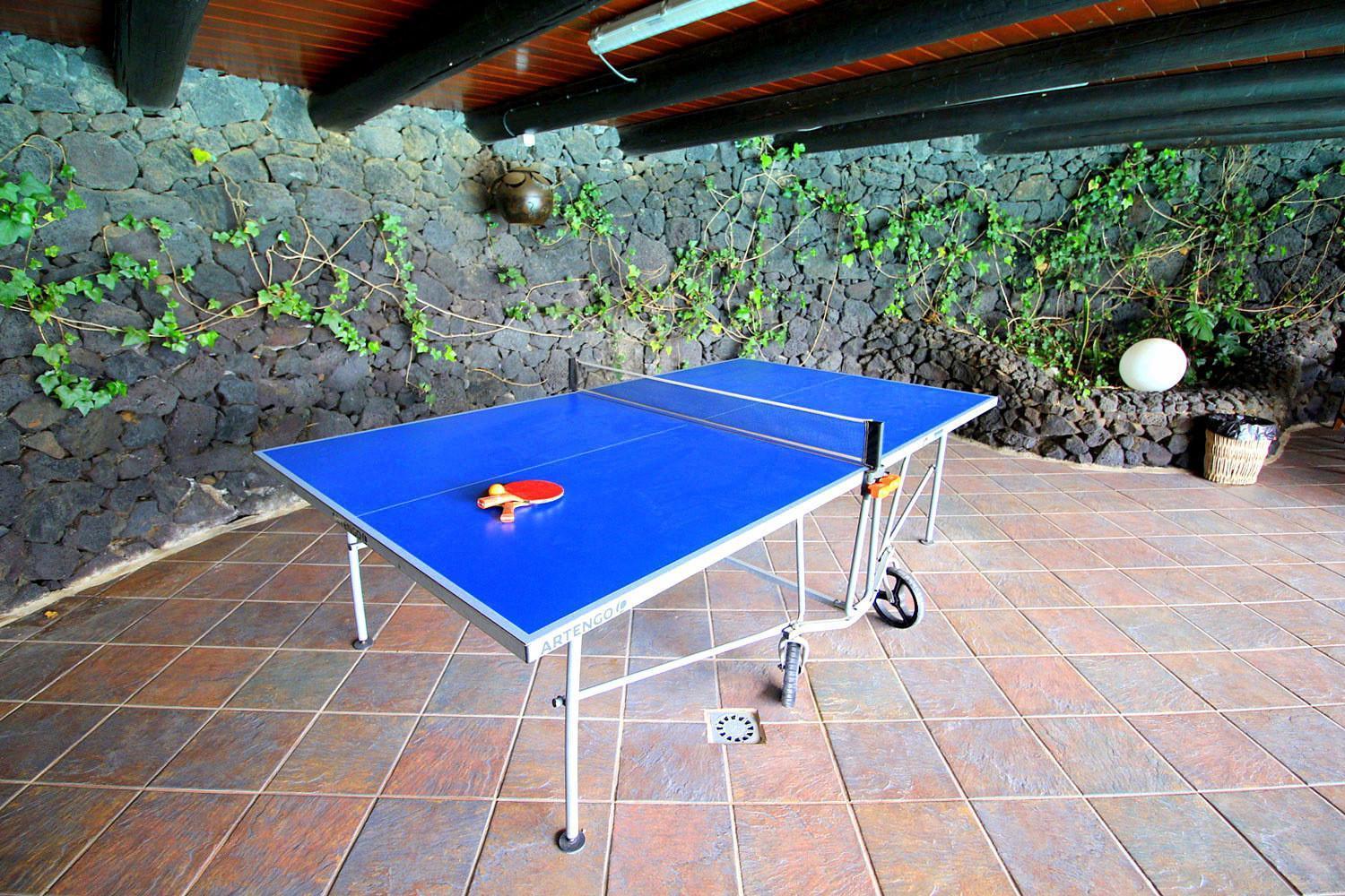 Niro - Sauna, Beheizter Pool, Billiard Tisch, Tischtennis Tias Exterior photo